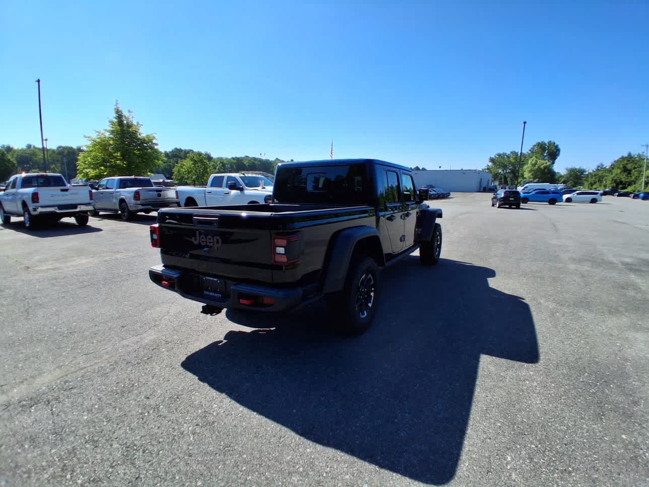 New 2026 Jeep Gladiator Rubicon w/ Safety Group AWD/4WD image 4