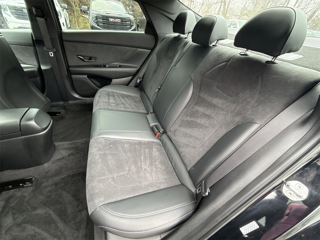 Used 2022 Hyundai Elantra N image 46