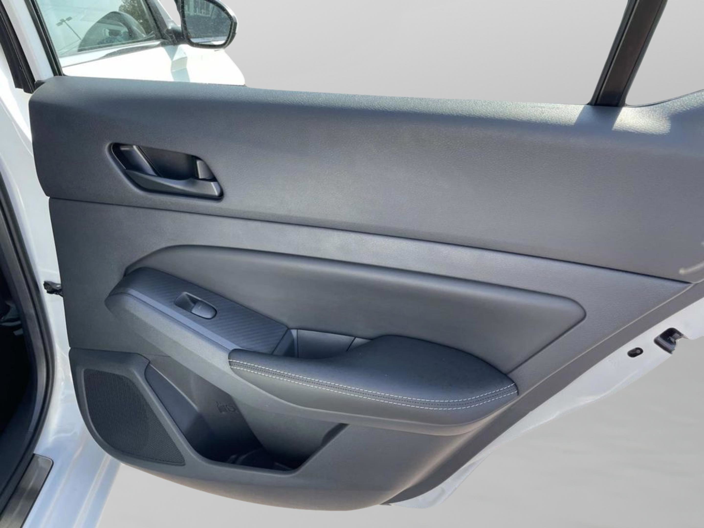 New 2026 Nissan Altima 2.5 SV FWD image 20