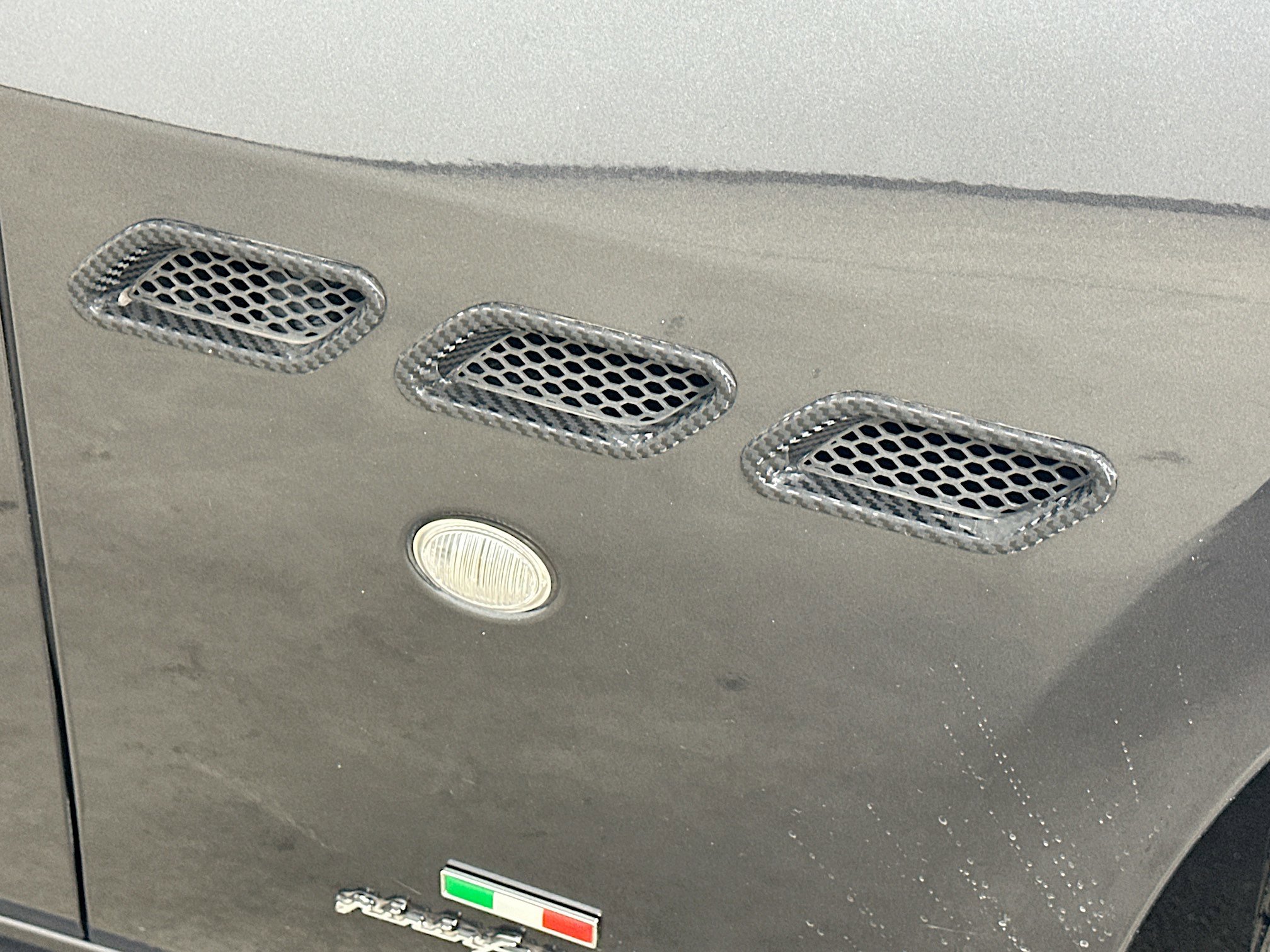 Used 2015 Maserati GranTurismo Sport RWD image 9