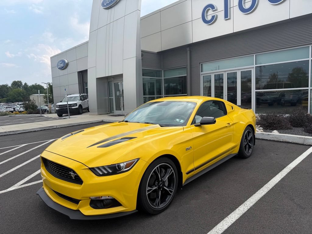 Used 2016 Ford Mustang GT Premium w/ Equipment Group 401A RWD video 2