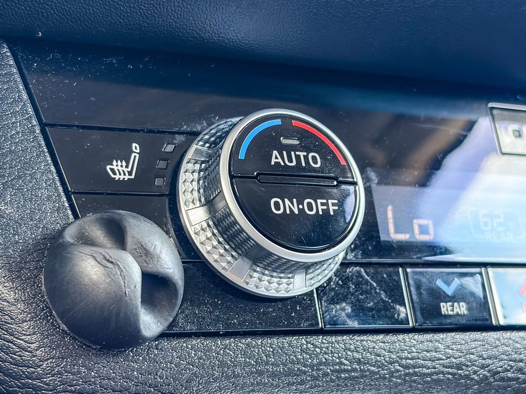 Used 2022 Mitsubishi Outlander SEL image 29