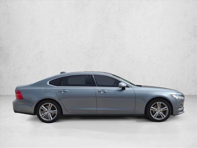 Used 2018 Volvo S90 T5 Momentum w/ Convenience Package FWD image 4