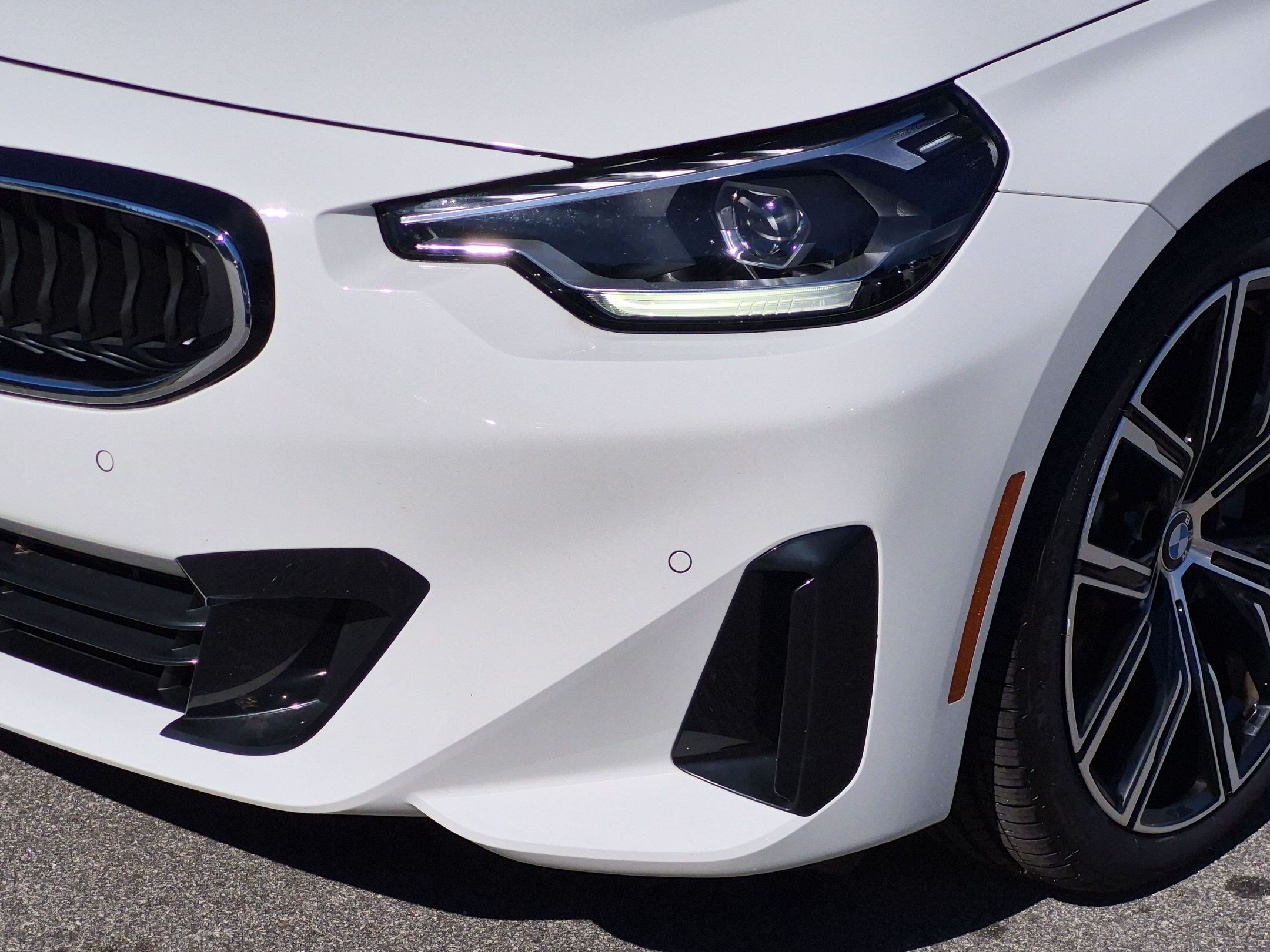 Used 2024 BMW 230i Coupe w/ Convenience Package RWD image 9