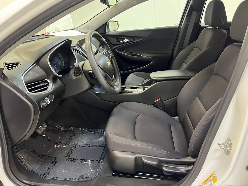 Used 2023 Chevrolet Malibu LS FWD image 15