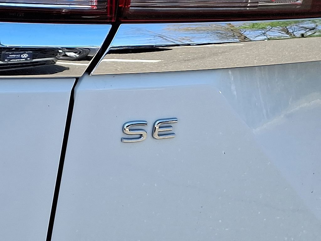Certified 2025 Volkswagen Atlas SE AWD/4WD image 30