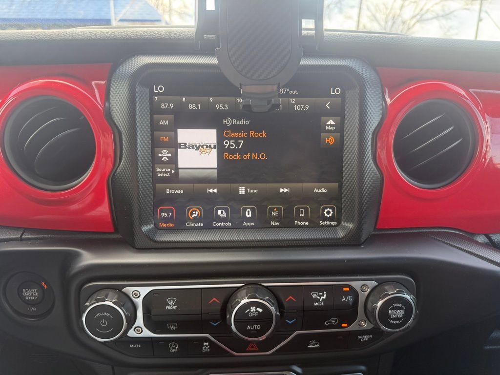 Used 2023 Jeep Wrangler Willys image 28