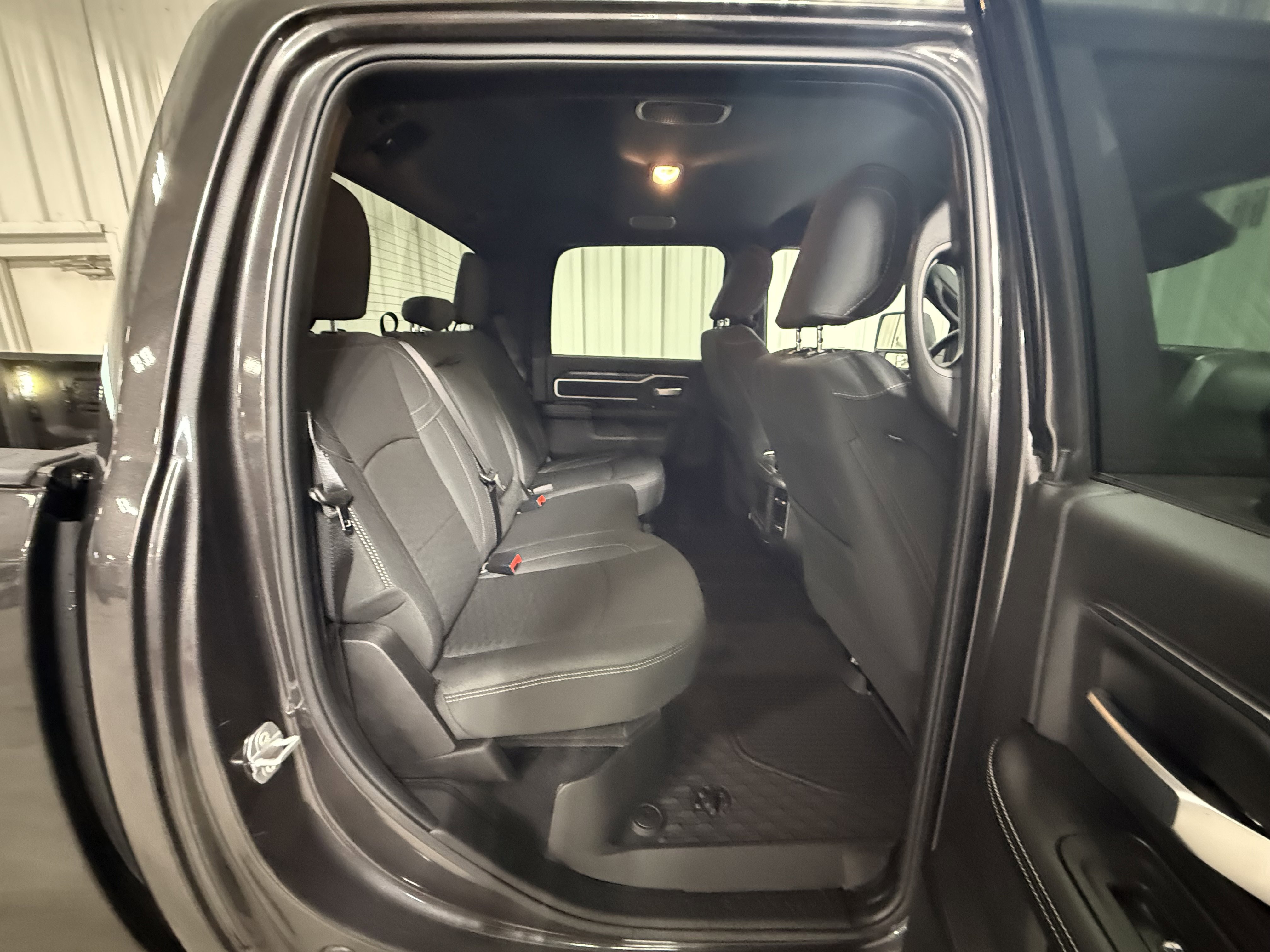 New 2026 RAM 2500 Big Horn AWD/4WD image 9