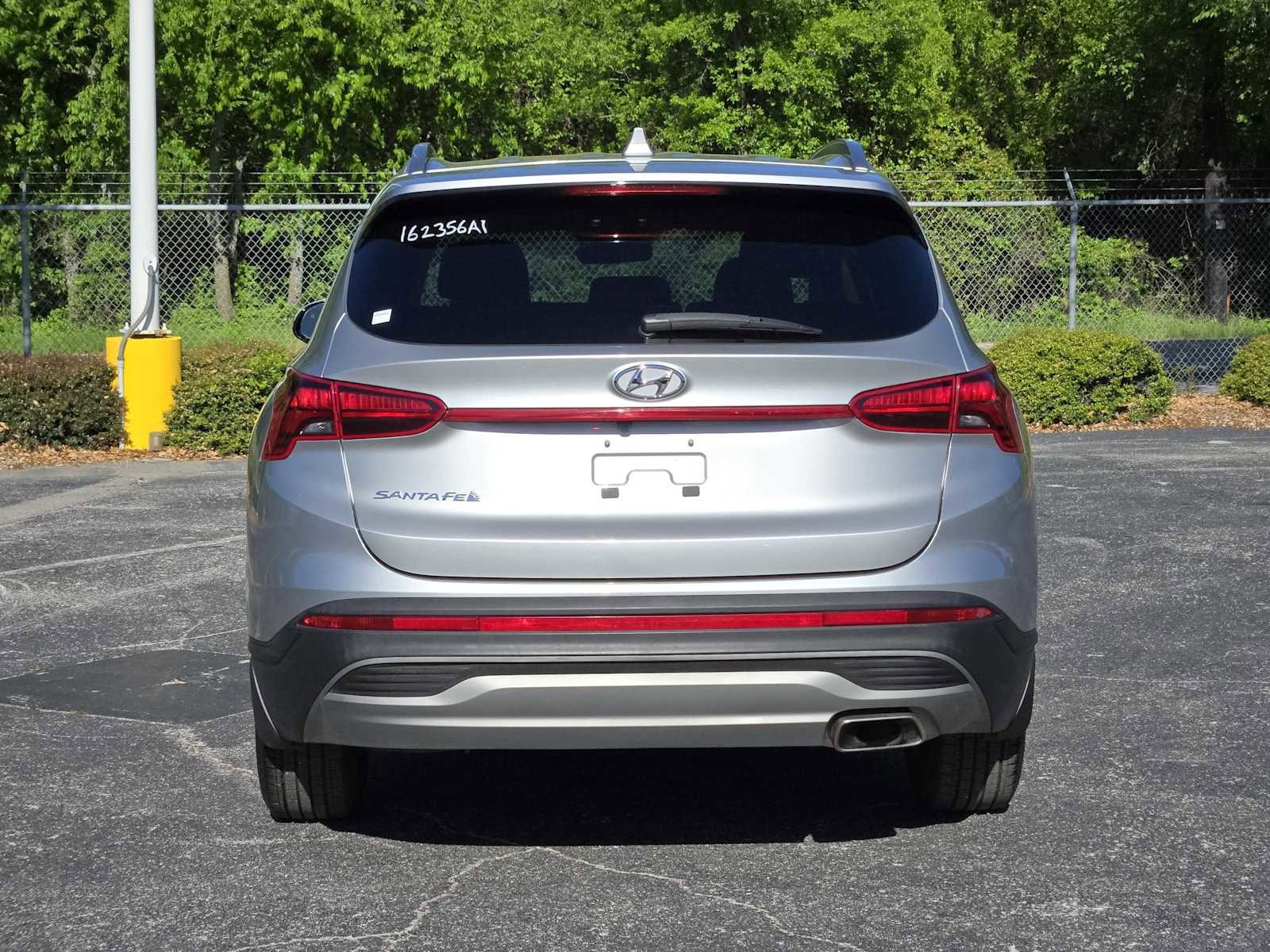 Used 2023 Hyundai Santa Fe SEL FWD image 4