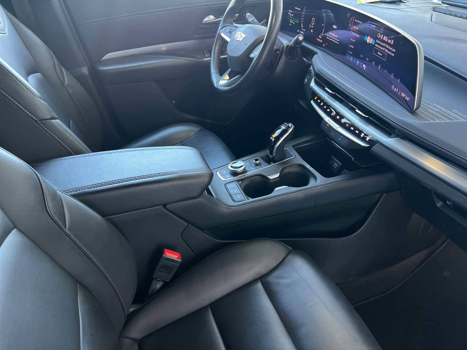 Certified 2025 Cadillac XT4 Premium Luxury FWD image 16