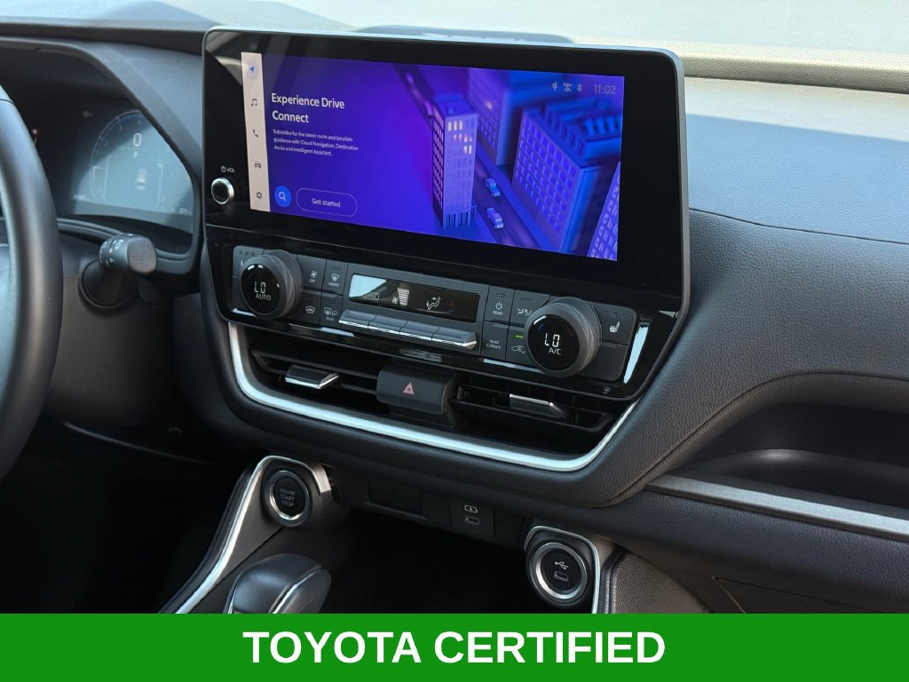 Used 2025 Toyota Grand Highlander AWD image 26
