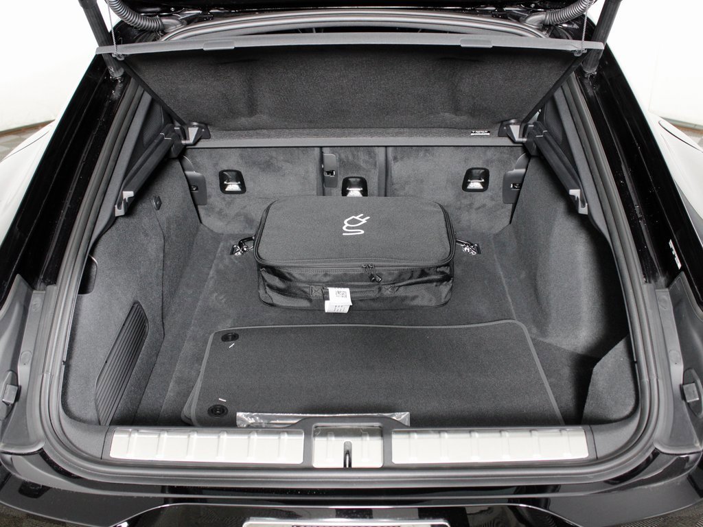 New 2026 Porsche Panamera 4 image 13