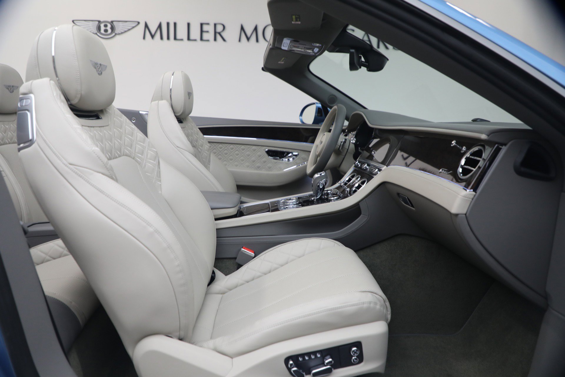 Used 2024 Bentley Continental GT Speed AWD/4WD image 34
