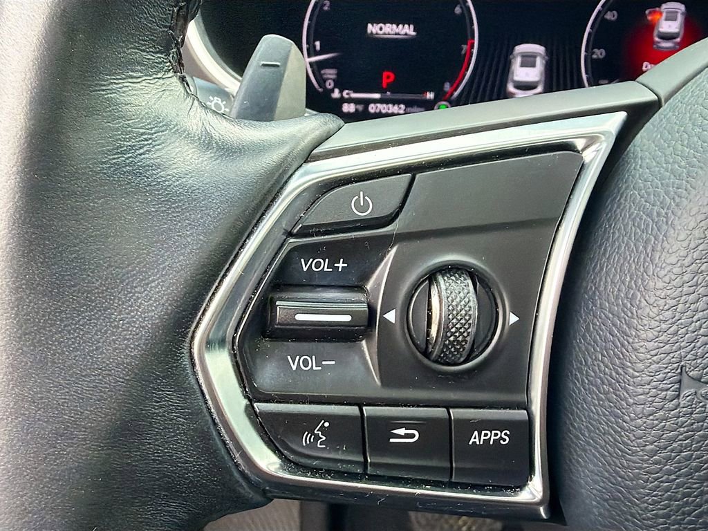 Used 2023 Acura MDX FWD image 36