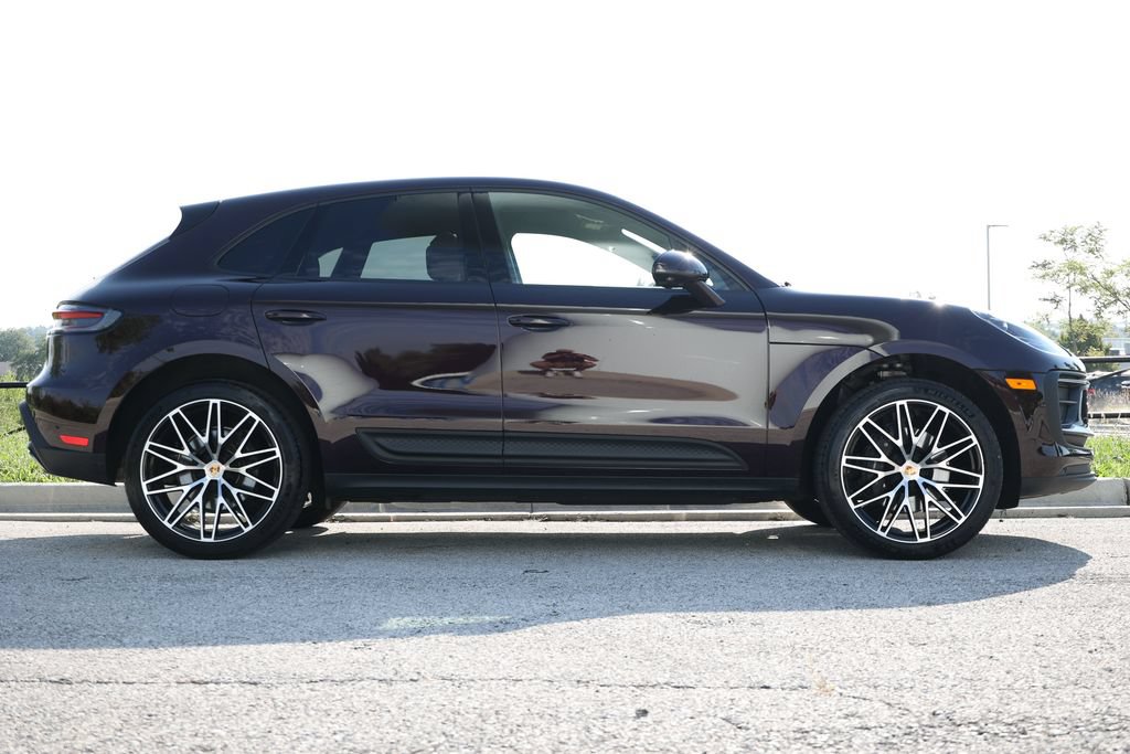 Certified 2026 Porsche Macan AWD/4WD image 22