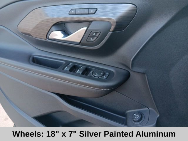 Used 2023 GMC Terrain SLT image 14