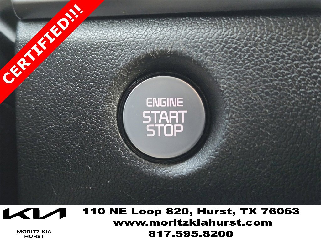 Certified 2024 Kia Sorento EX w/ Panoramic Sunroof Package image 23
