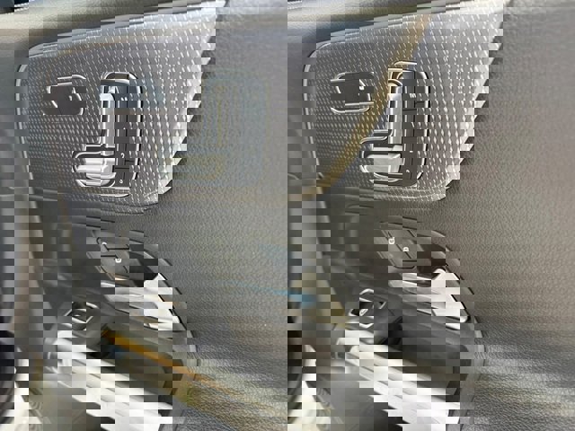 Used 2021 Mercedes-Benz GLB 250 image 23