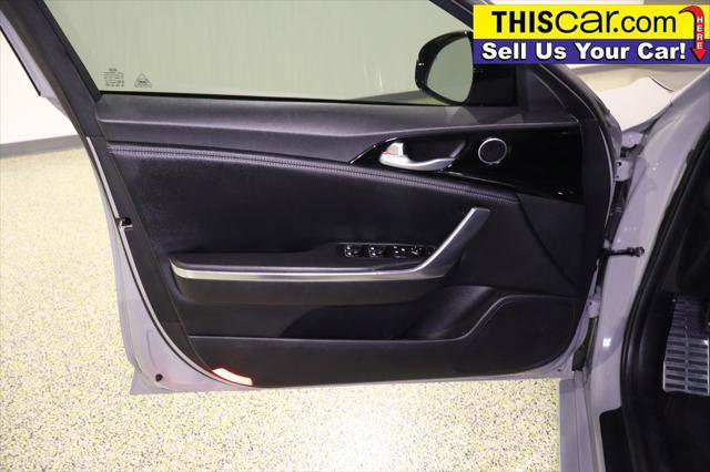 Used 2021 Kia Stinger GT-Line image 29