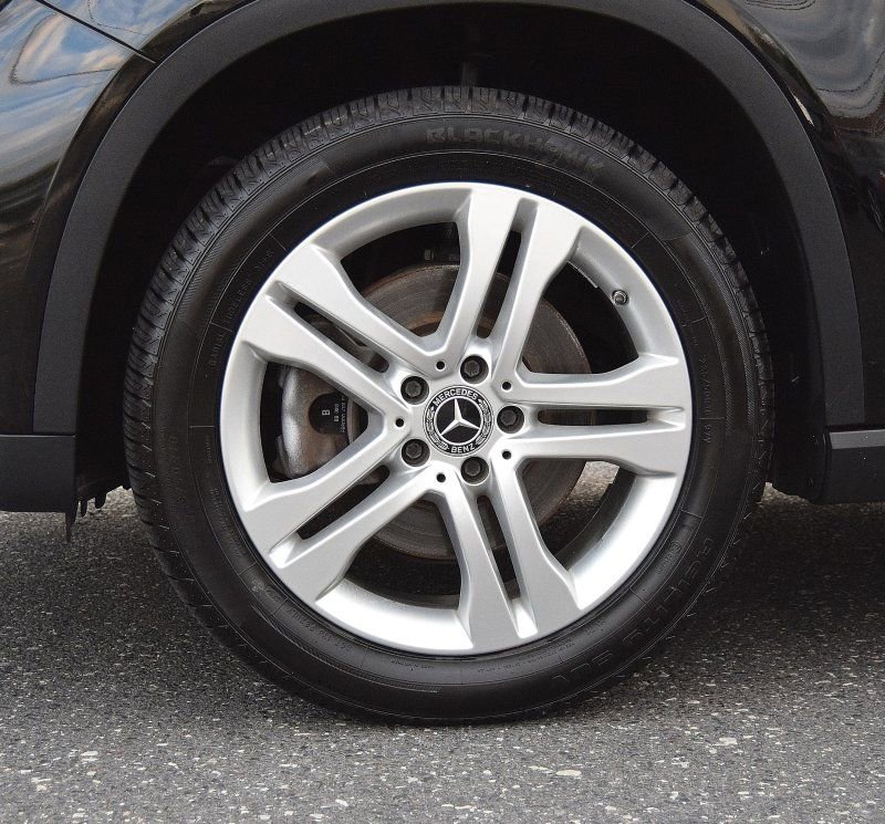 Used 2020 Mercedes-Benz GLA 250 4MATIC image 33