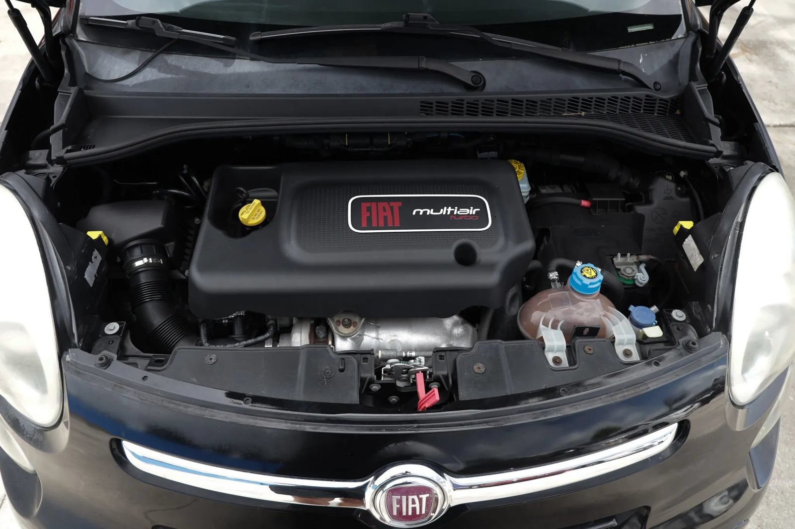 Used 2016 FIAT 500L Pop FWD image 12