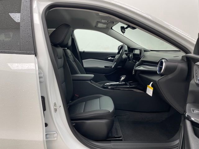 New 2026 Chevrolet Trax LT w/ Driver Confidence Package FWD image 14
