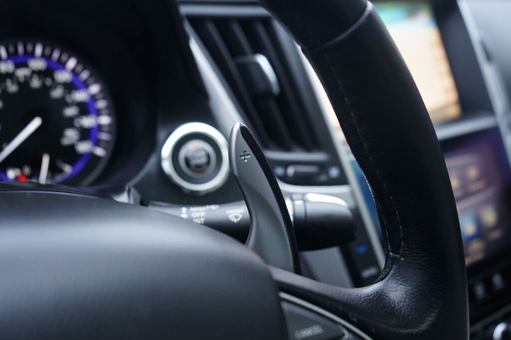 Used 2015 INFINITI Q50 Sport w/ Navigation Package image 16