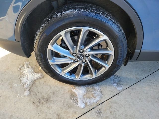 Certified 2024 Lincoln Corsair AWD w/ Equipment Group 101A image 19
