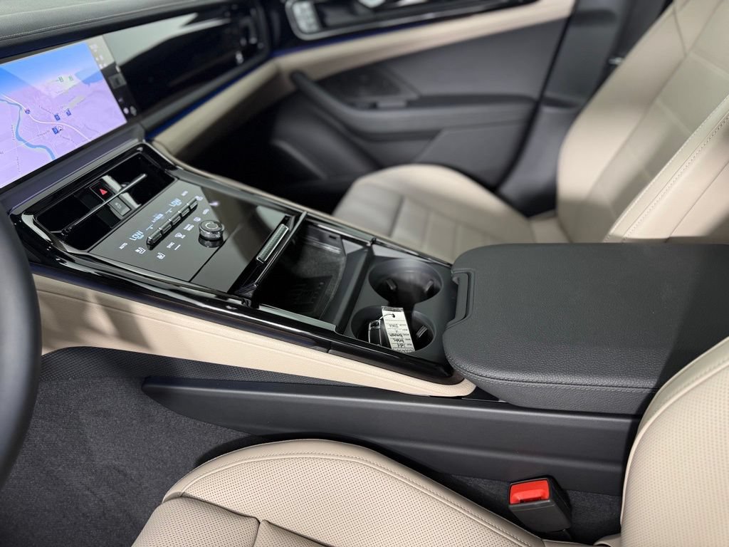 New 2026 Porsche Panamera 4 AWD/4WD image 23