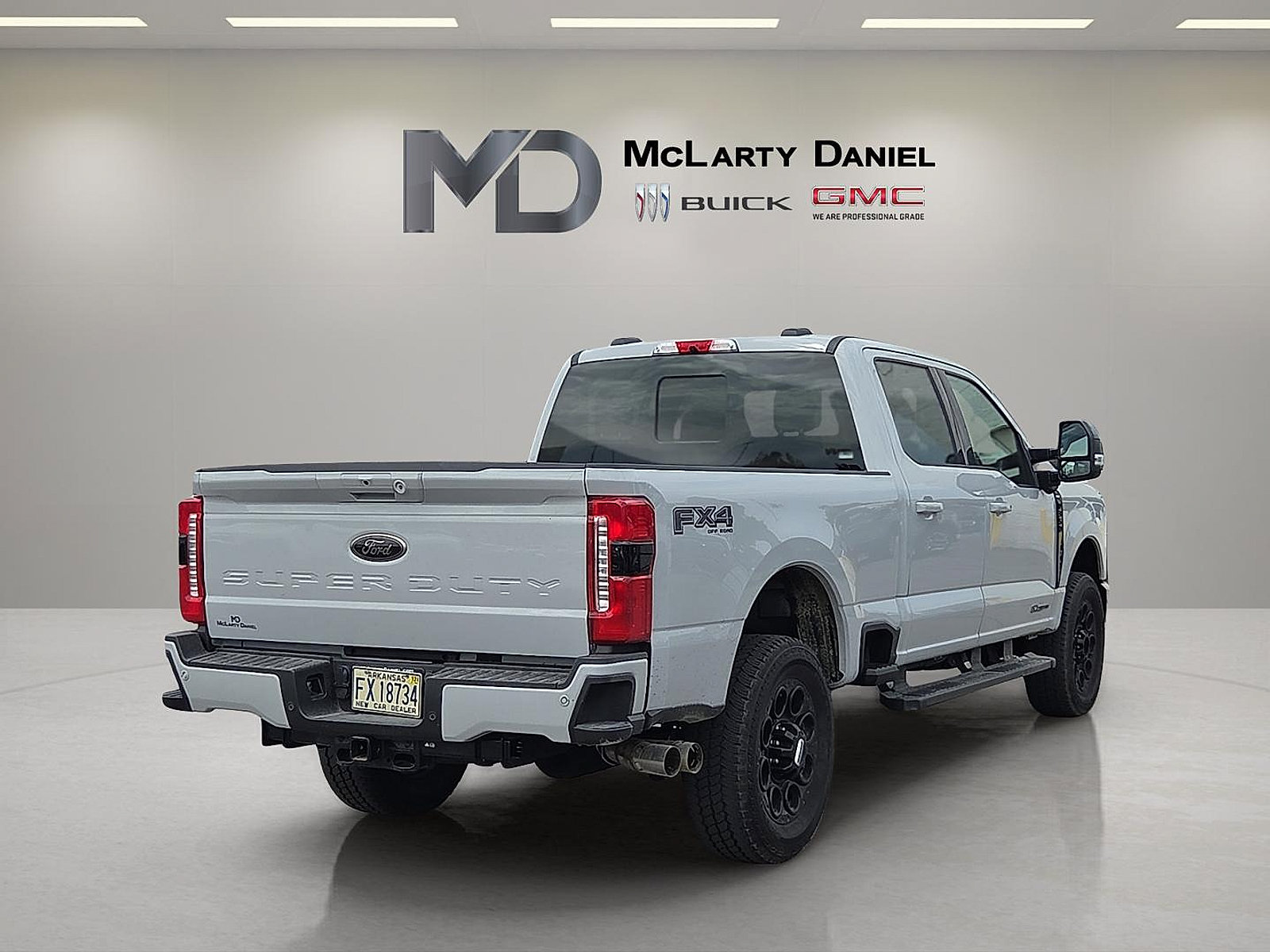 Used 2025 Ford F350 Lariat w/ Lariat Ultimate Package AWD/4WD image 14