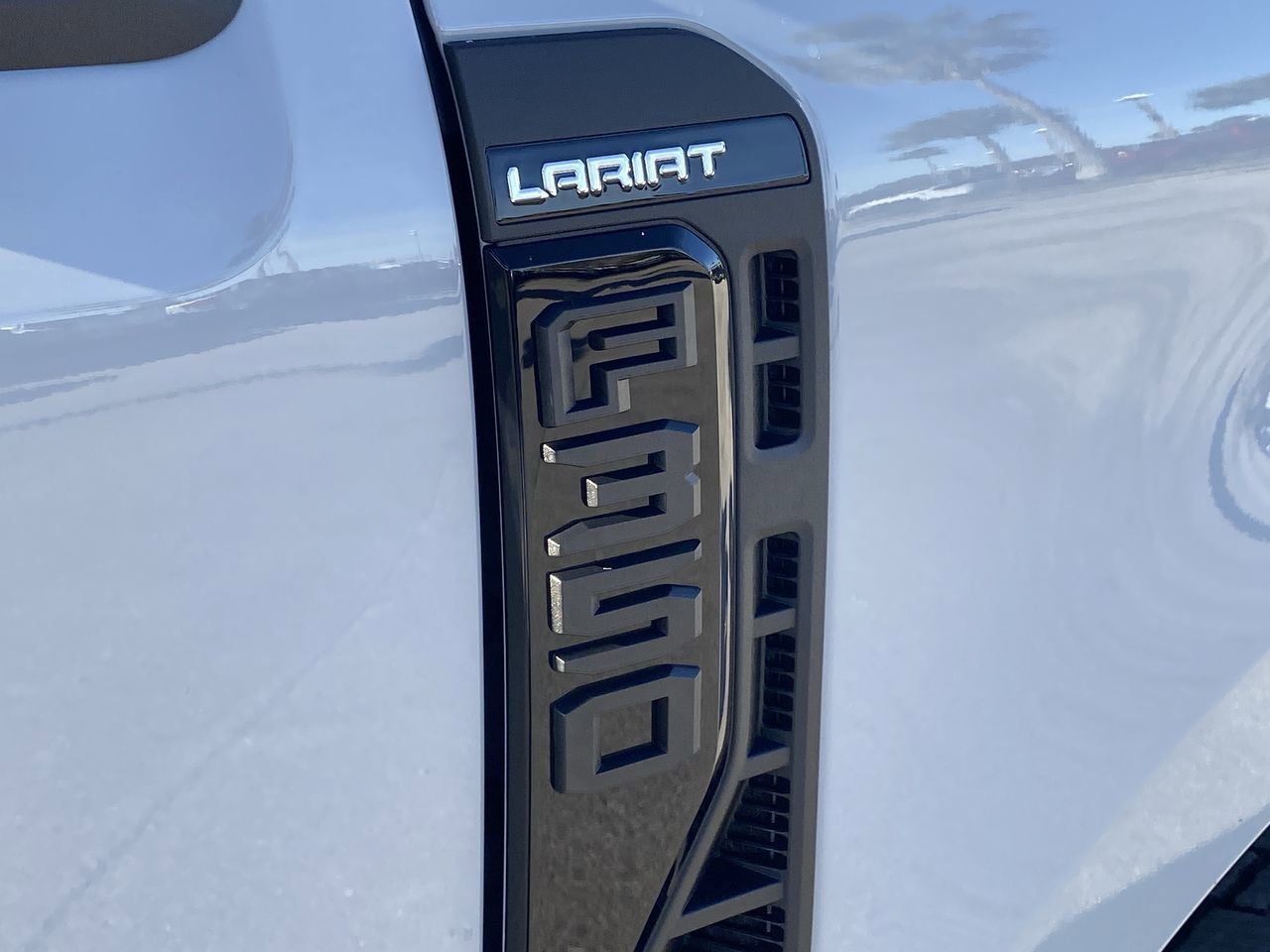 New 2026 Ford F350 Lariat w/ Black Appearance Package image 9