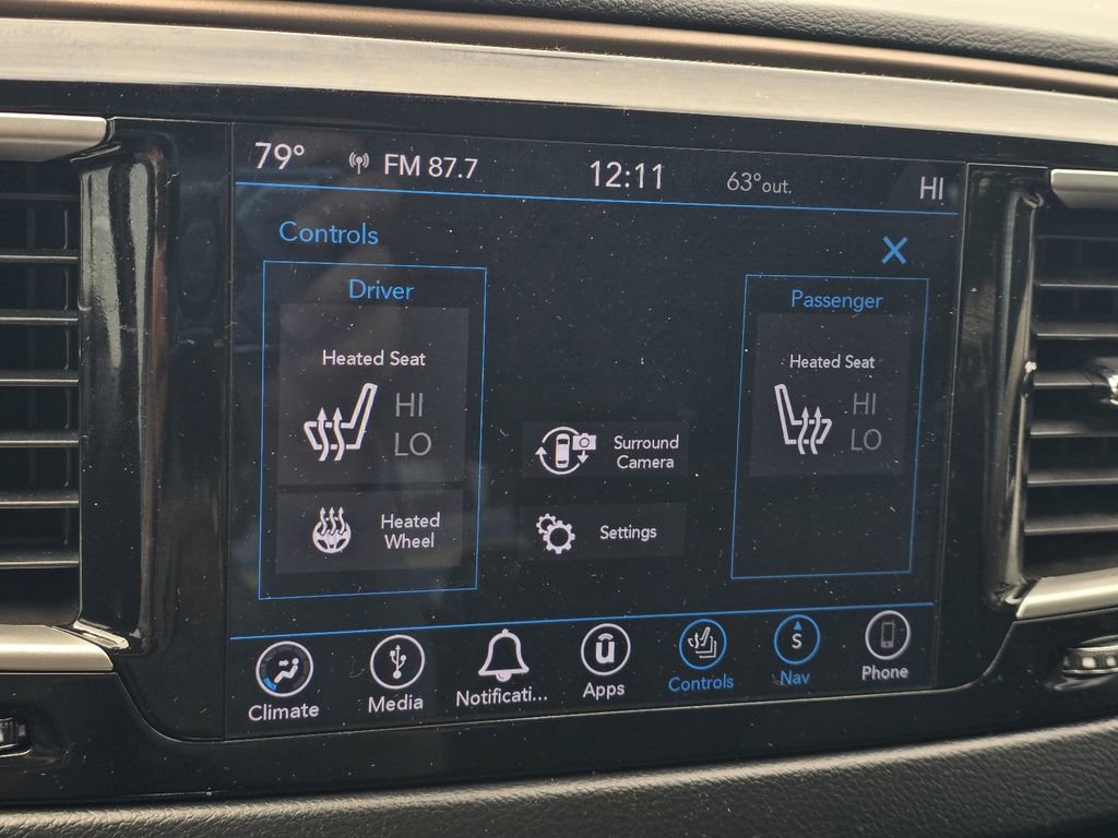 Used 2019 Chrysler Pacifica Touring-L w/ Advanced Safetytec Group FWD image 21
