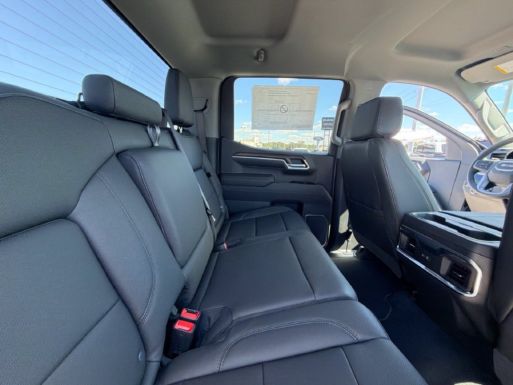 New 2026 GMC Sierra 1500 SLT w/ SLT Premium Package AWD/4WD image 14