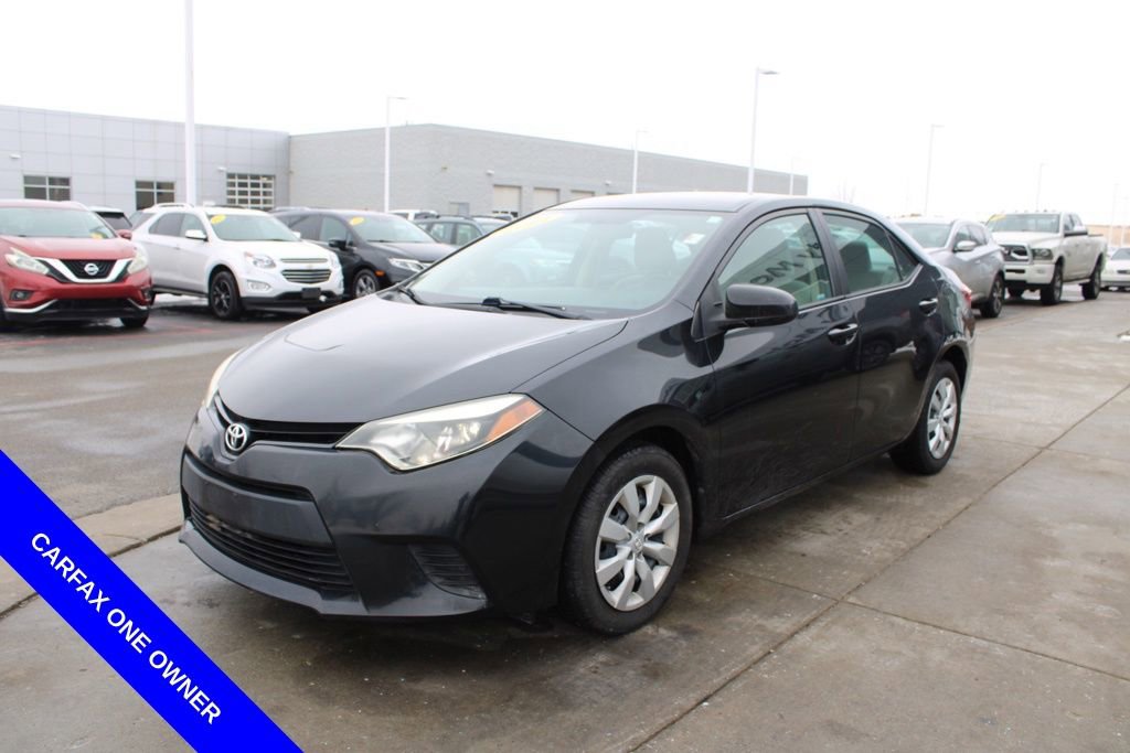 Used 2014 Toyota Corolla LE image 3