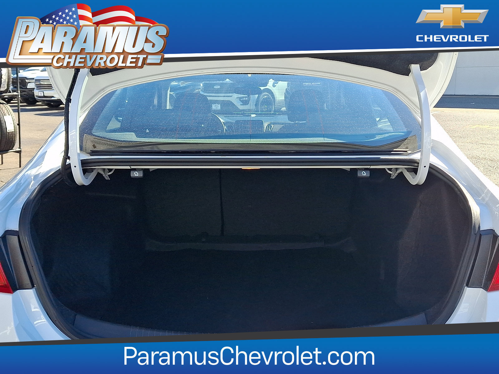 Used 2025 Chevrolet Malibu LT FWD image 28