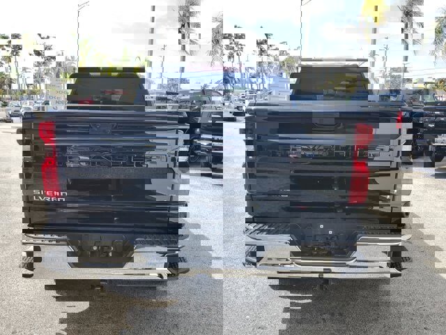 Used 2023 Chevrolet Silverado 1500 LT image 6