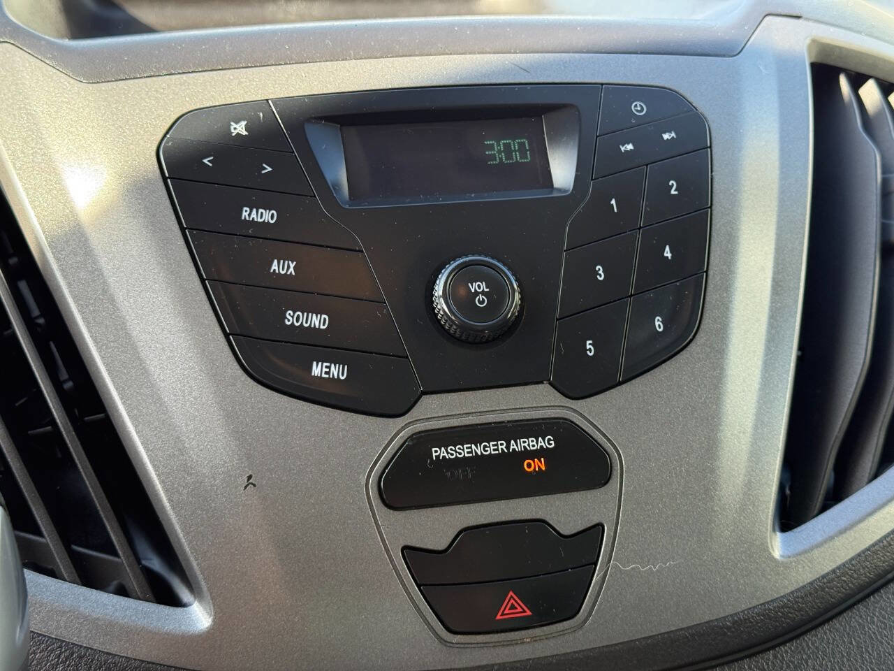 Used 2016 Ford Transit 350 178 DRW RWD image 16