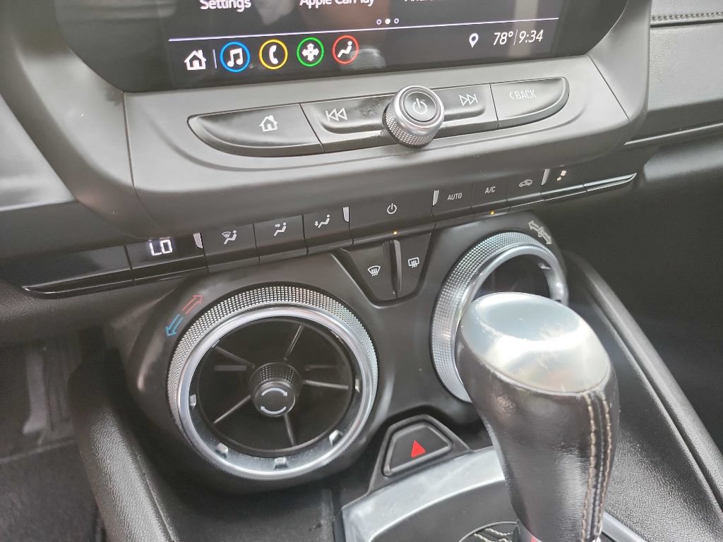 Used 2019 Chevrolet Camaro LT w/ Technology Package RWD image 26