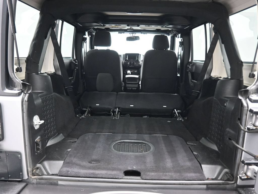 Used 2016 Jeep Wrangler Unlimited Sport AWD/4WD image 37