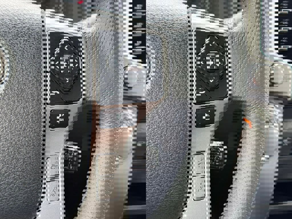 Used 2024 Toyota 4Runner SR5 image 26