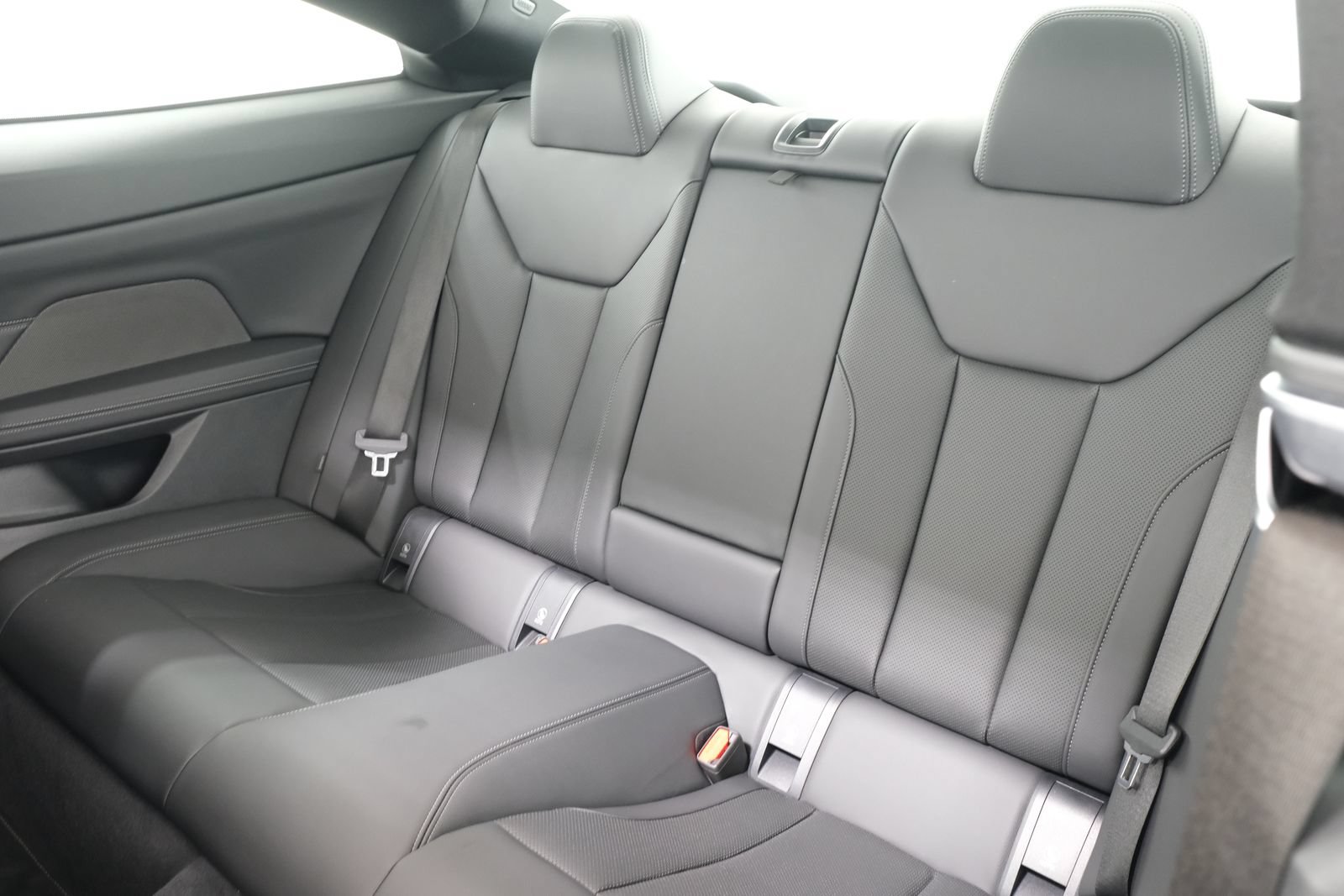 Used 2025 BMW 440i xDrive Coupe w/ Premium Package AWD/4WD image 34