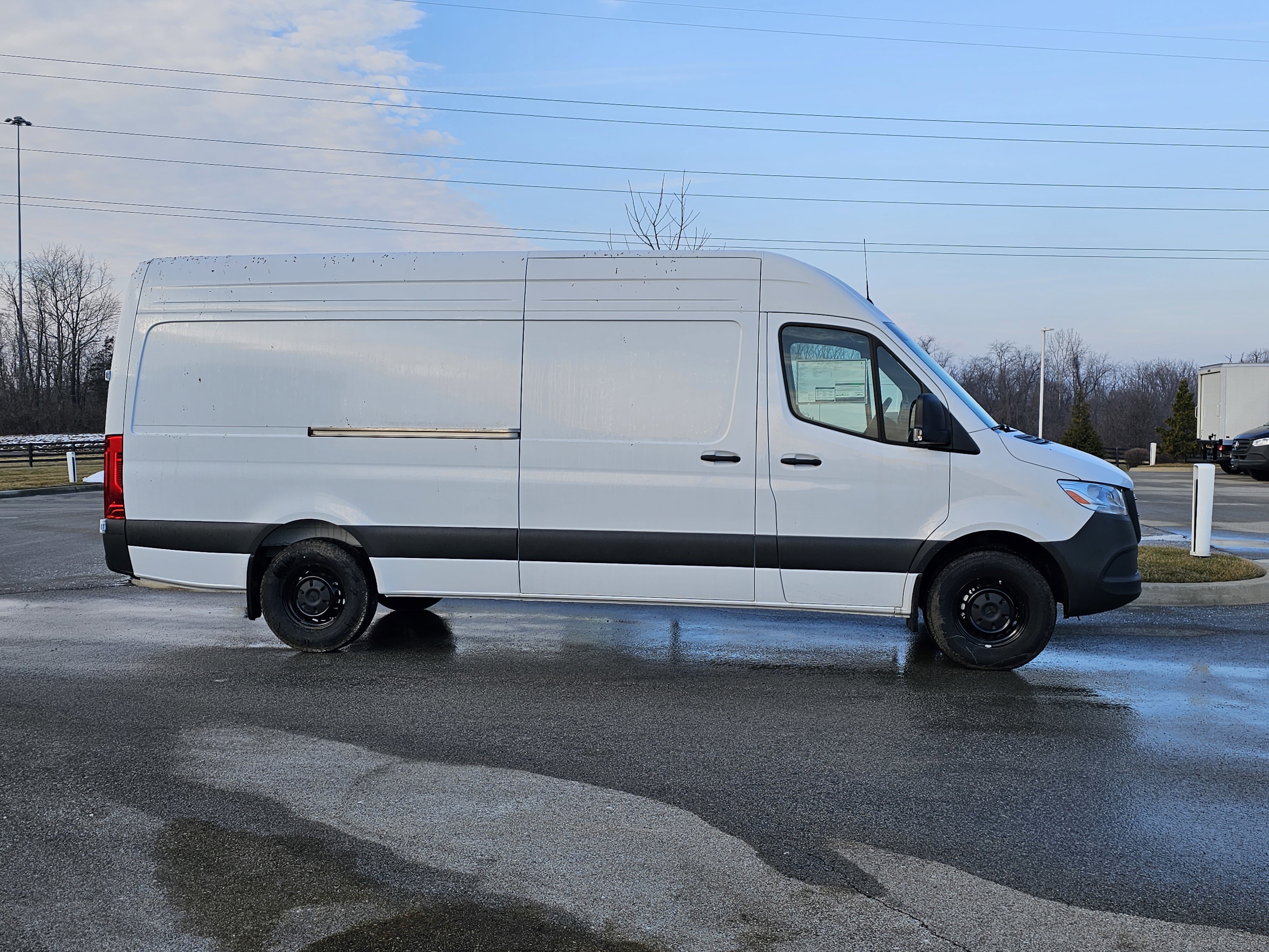New 2025 Mercedes-Benz Sprinter 2500 image 2