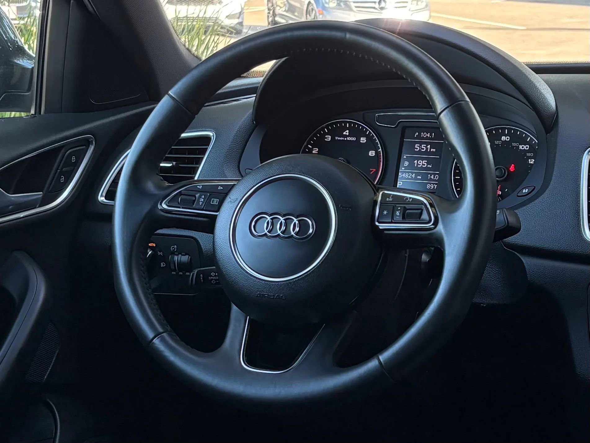Used 2018 Audi Q3 2.0T Premium w/ Convenience Package FWD image 24