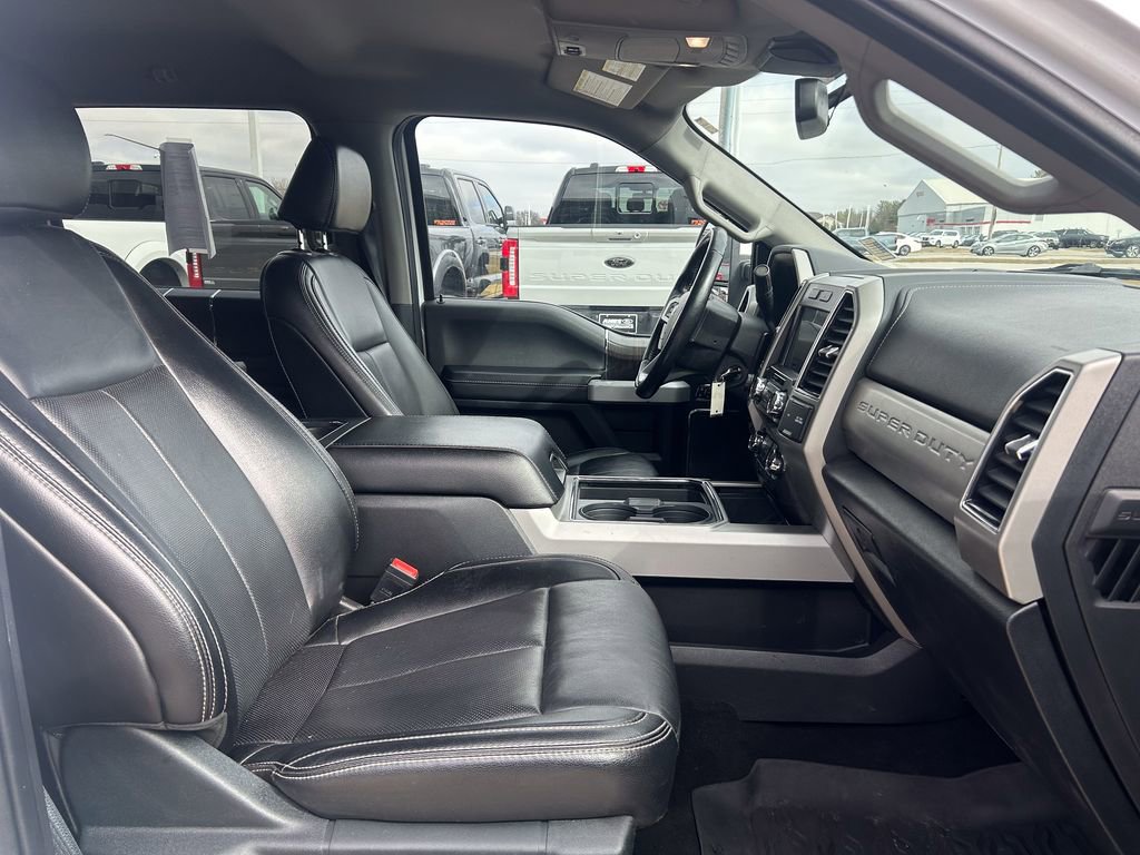 Certified 2021 Ford F250 Lariat w/ Lariat Value Package image 19