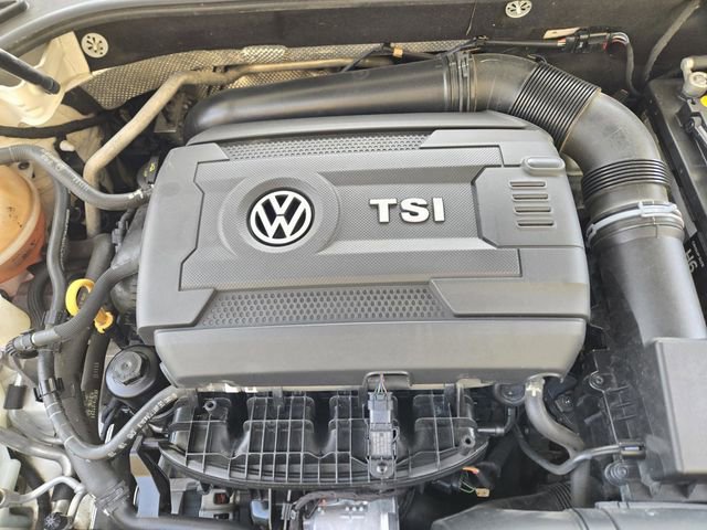 Used 2015 Volkswagen Passat 1.8T Limited Edition FWD image 19