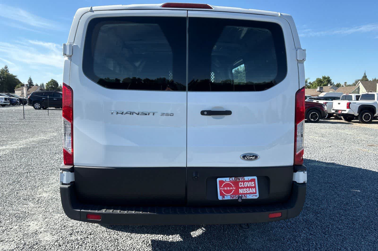 Used 2022 Ford Transit 250 Low Roof w/ Exterior Upgrade Package RWD image 7