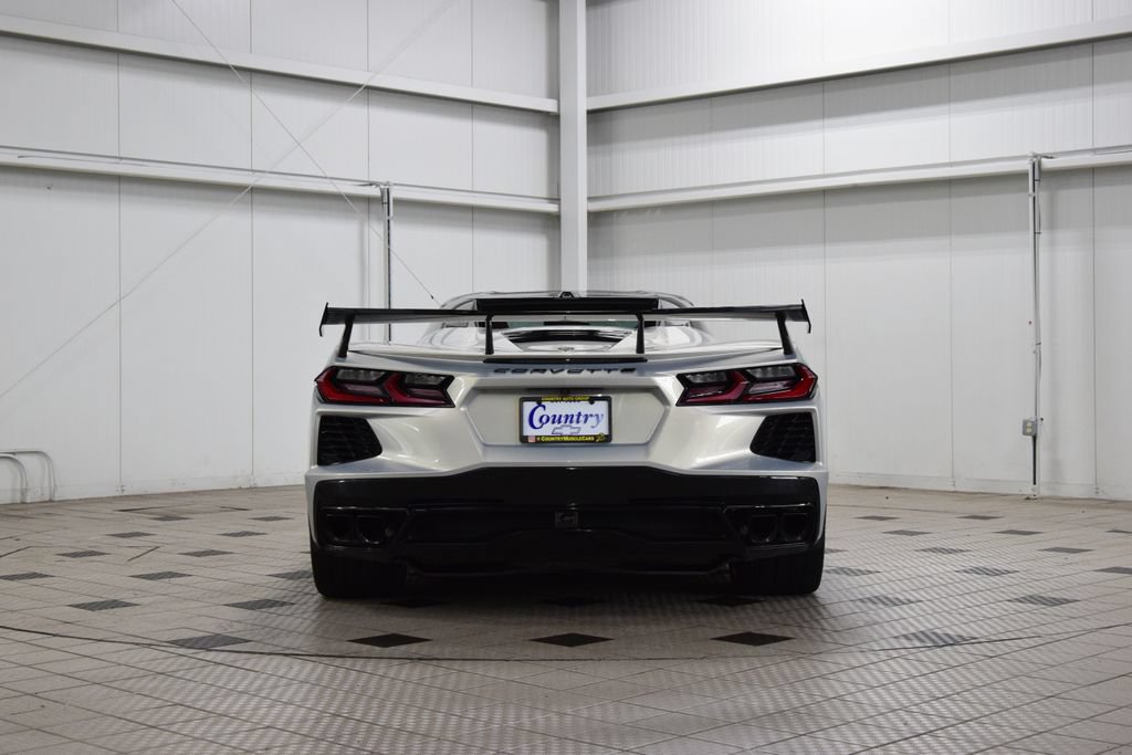 Used 2022 Chevrolet Corvette Stingray Preferred Conv w/ Z51 Performance Package RWD image 7
