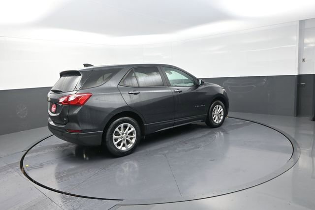 Used 2020 Chevrolet Equinox LS w/ LS Convenience Package AWD/4WD image 50