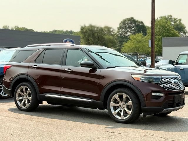 Certified 2020 Ford Explorer Platinum w/ Premium Technology Package AWD/4WD image 32