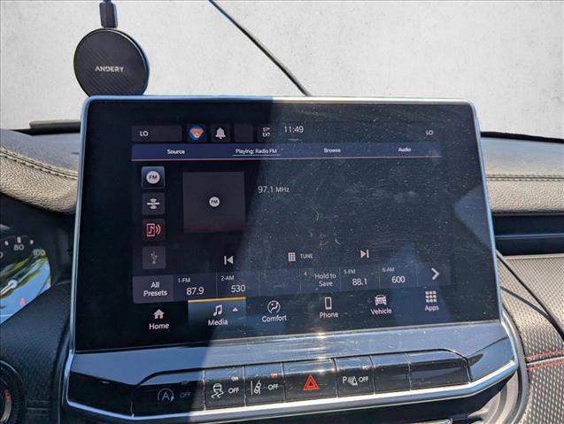 Used 2023 Jeep Compass Trailhawk AWD/4WD image 17